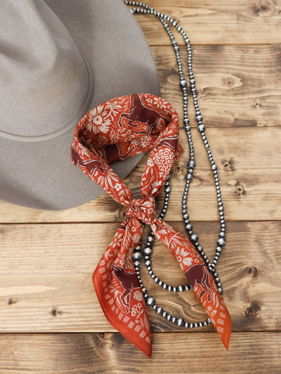 BLOCK PRINT HORSES SHORTIE BANDANA