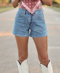 THE STEVI SHORTS