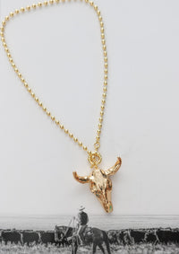 THE HUNTRESS NECKLACE