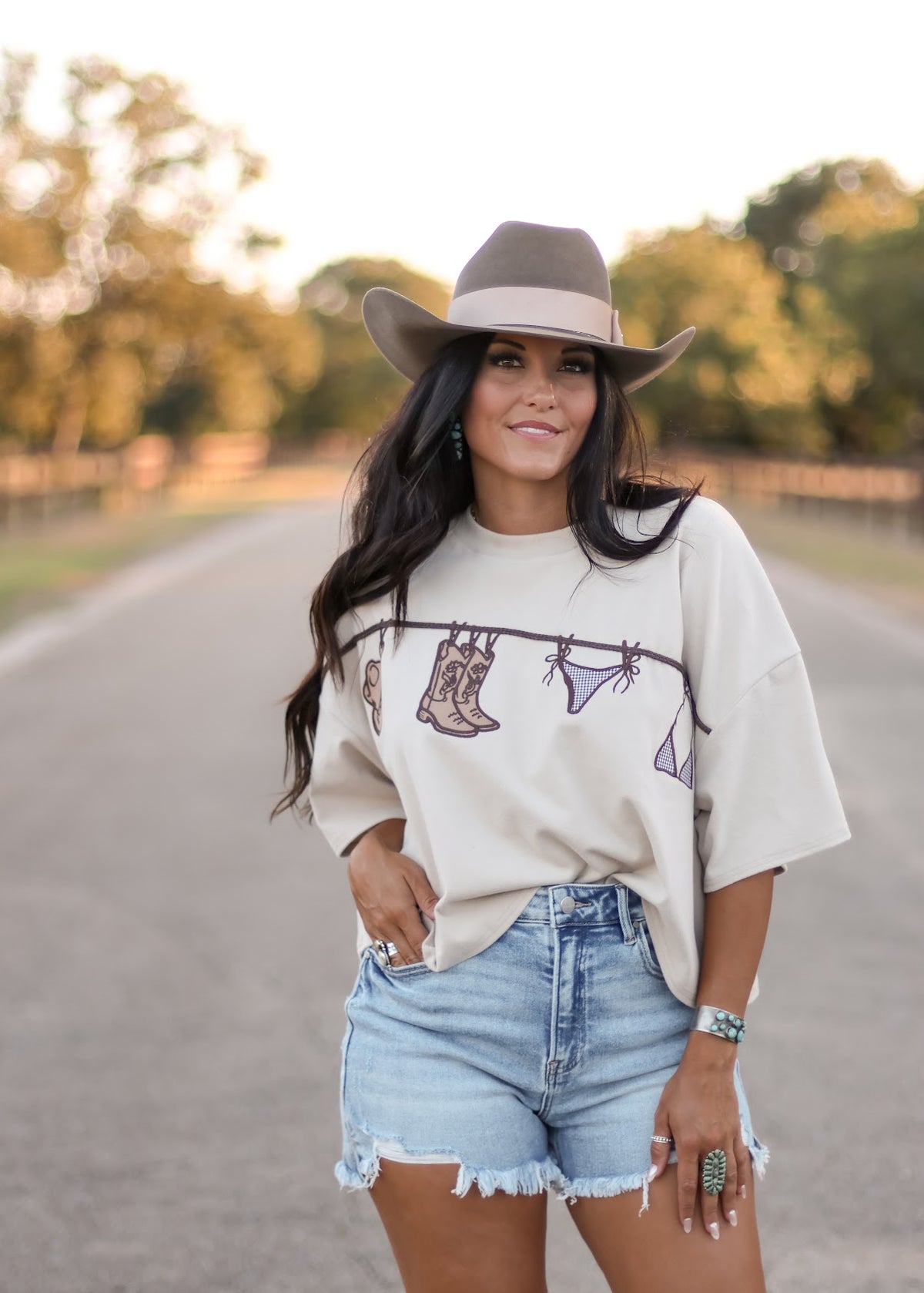 THE SHAE TOP