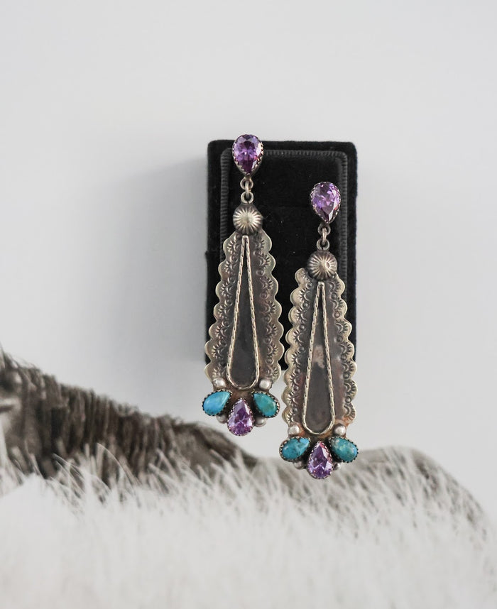 THE BARROW EARRINGS