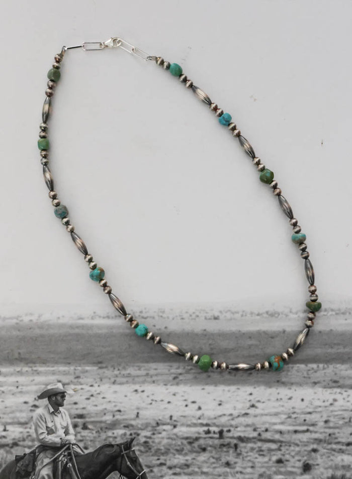 THE BANDERA NECKLACE
