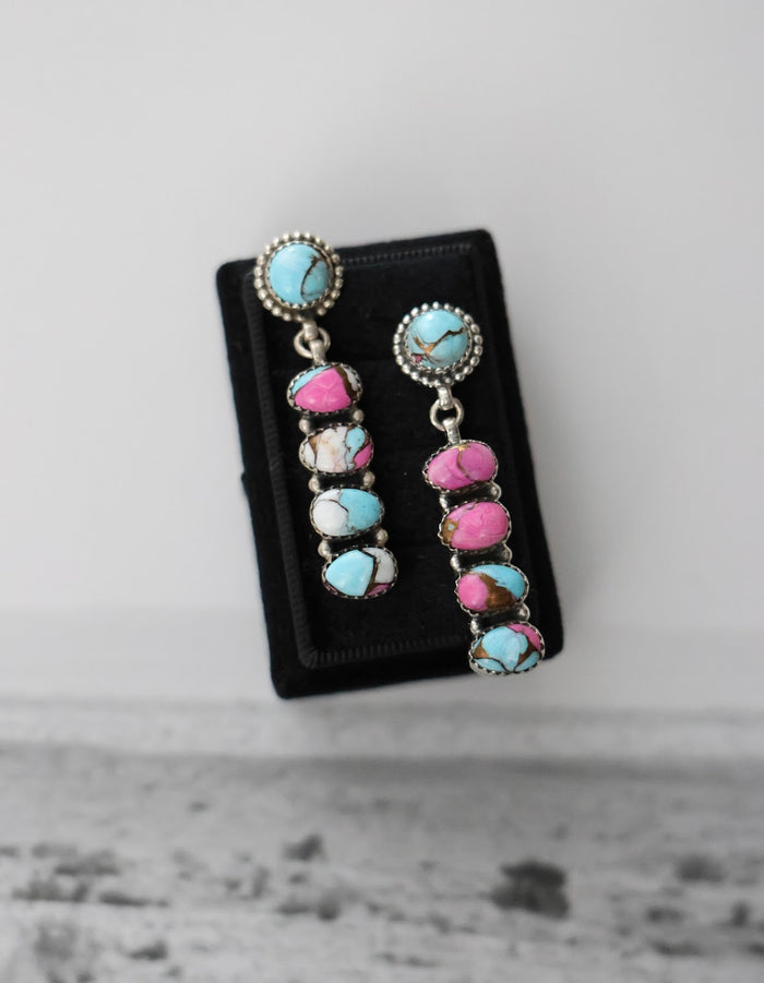 THE KENNIE EARRINGS