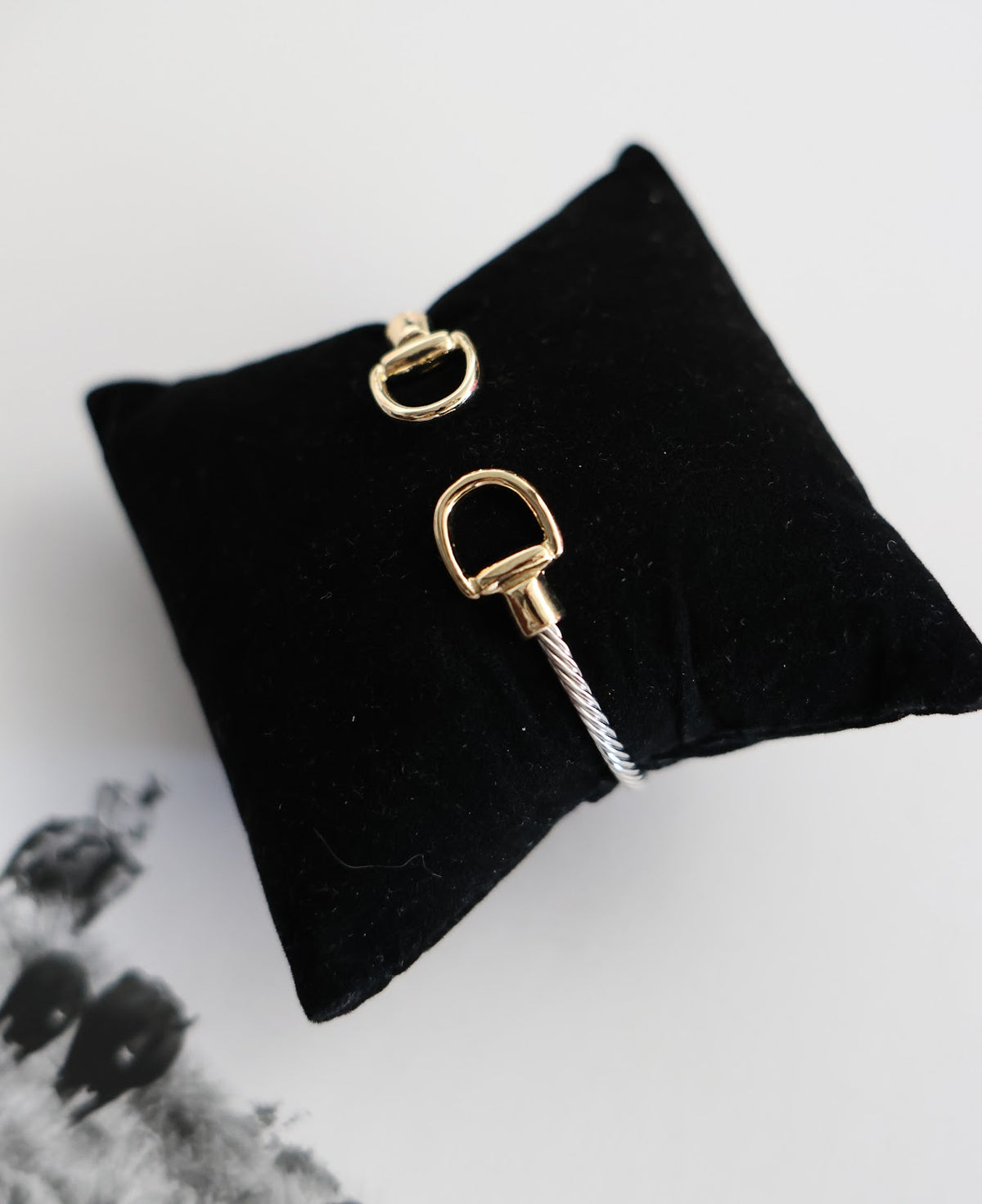 THE HARBOR CUFF