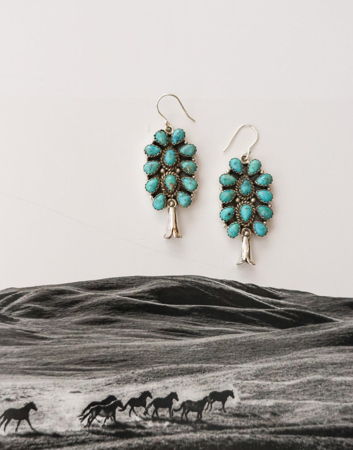 THE AUGUSTA EARRINGS