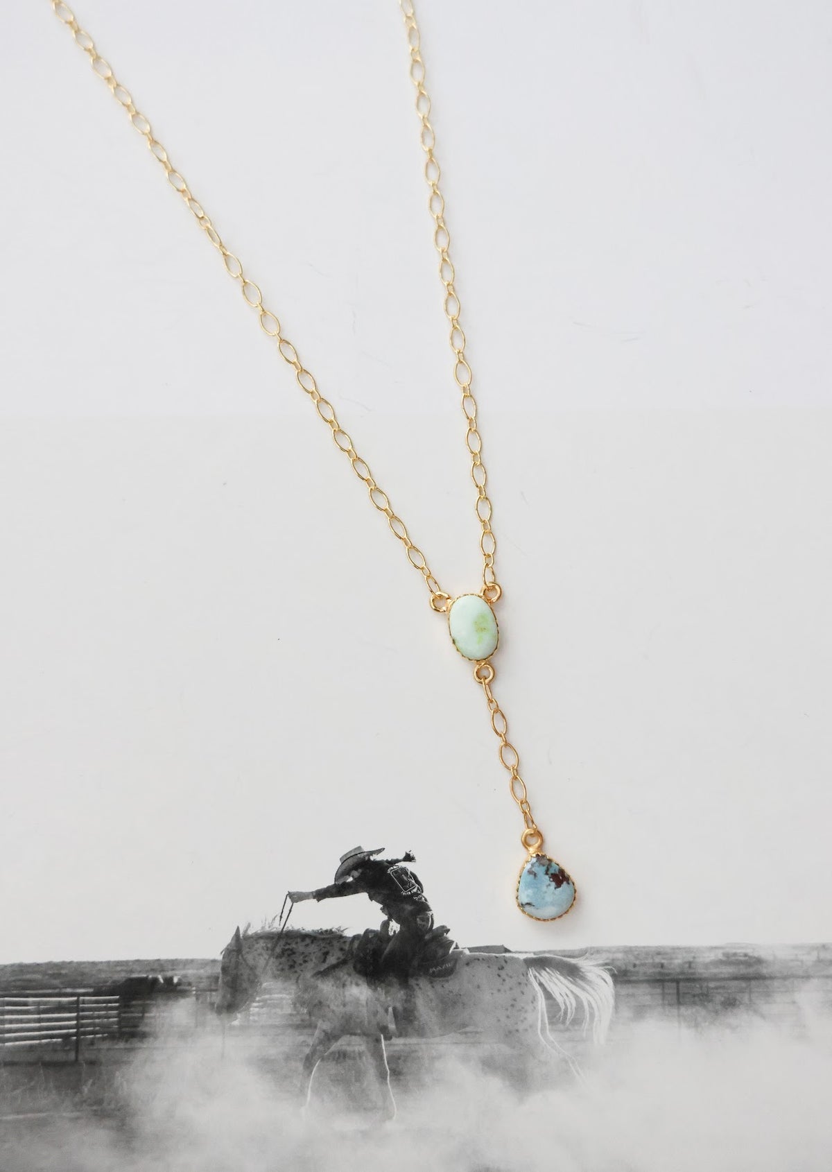 THE SINCLAIR NECKLACE
