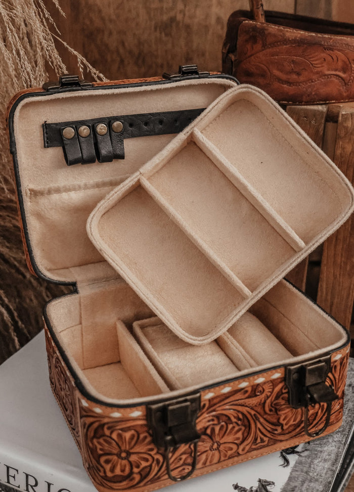 THE WIMBERLY JEWELRY BOX