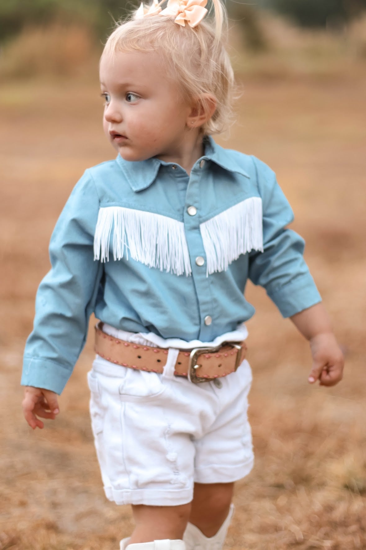 DENIM FRINGE PEARL SNAP