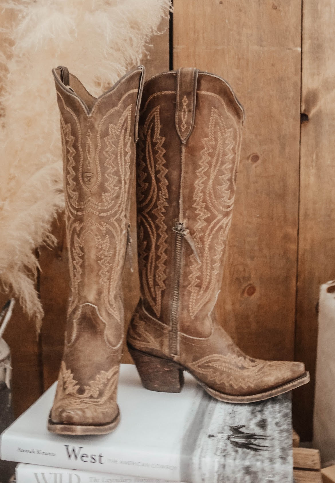 ARIAT CASANOVA BOOT-BROWN