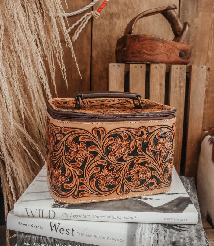 THE DARBY JEWELRY CASE