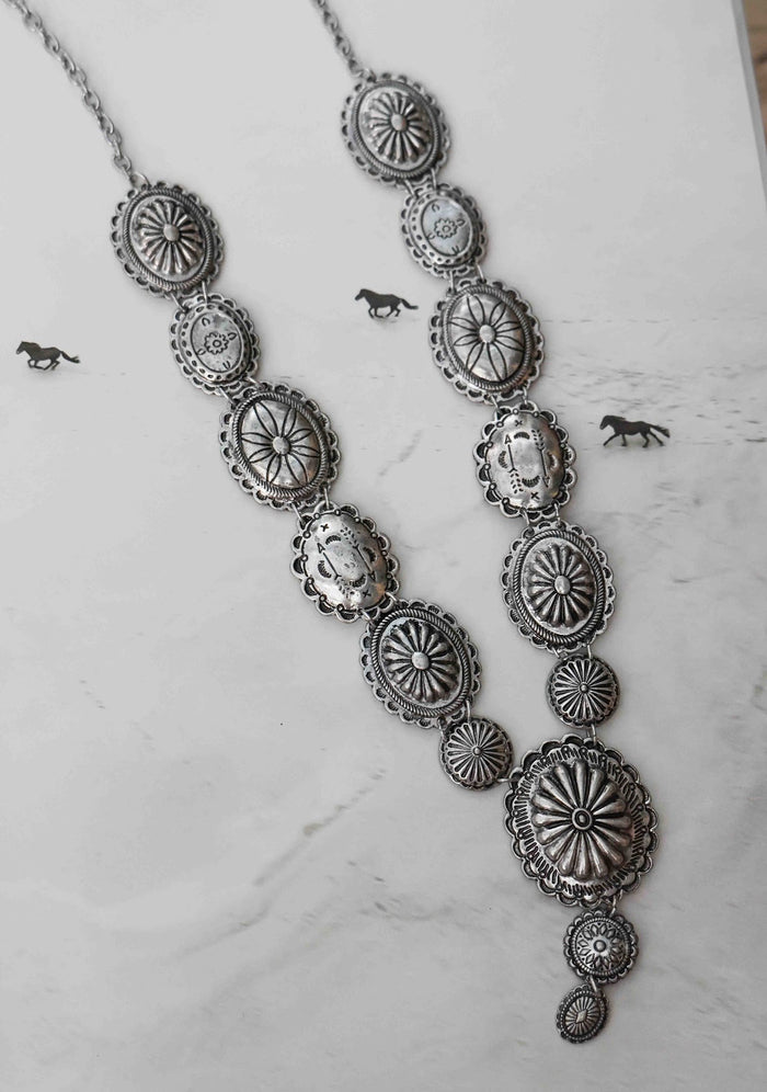THE HALLIE NECKLACE SET