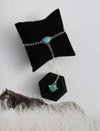 THE LORENA HAND CHAIN - TURQUOISE