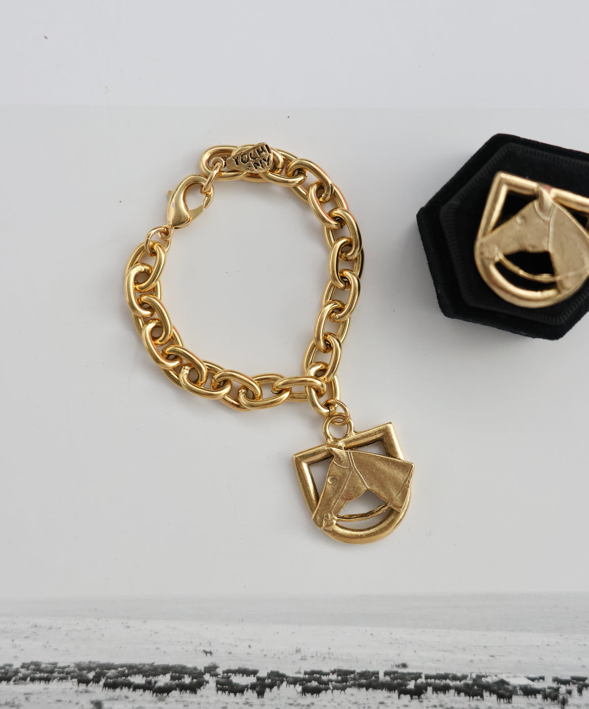 THE TAMMY BRACELET
