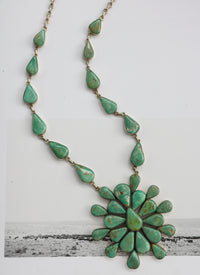 THE MAYES NECKLACE