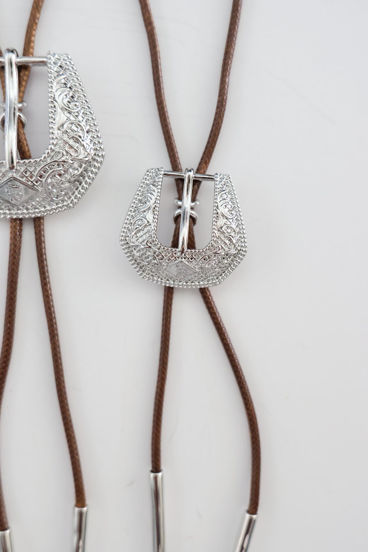 BOLO BROWN BETTY NECKLACE - SILVER
