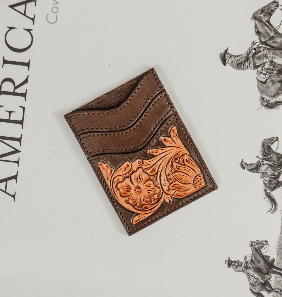 THE MONTY CARDHOLDER