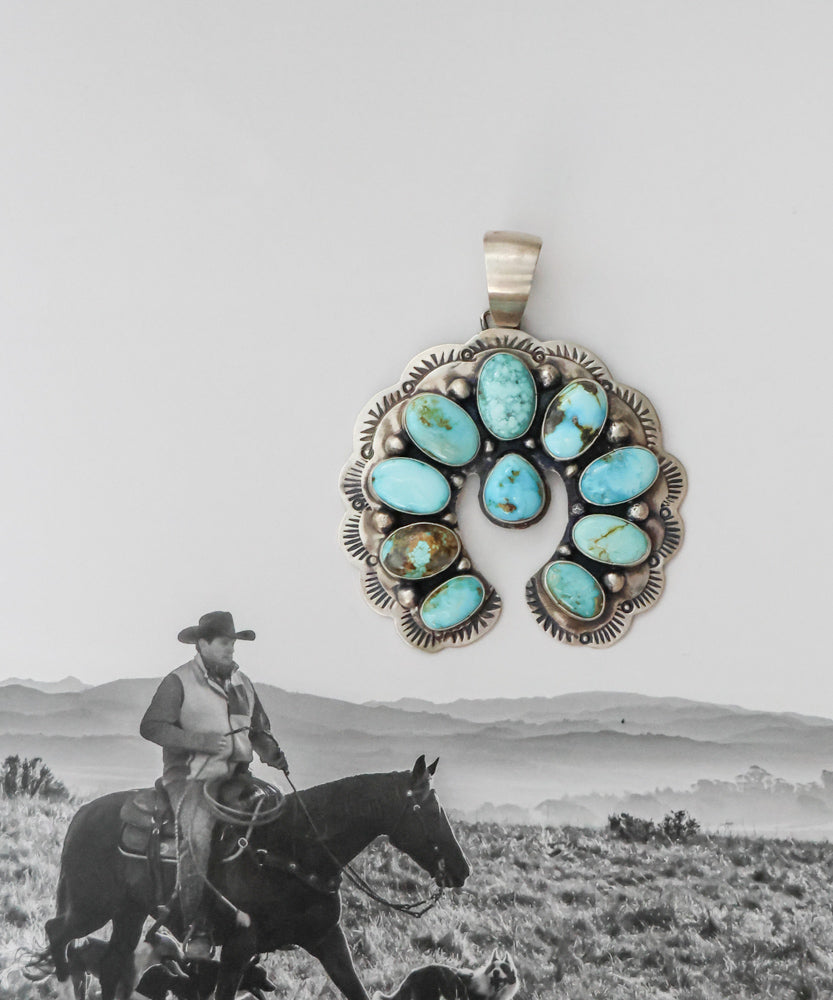 THE LYNETTE SQUASH PENDANT