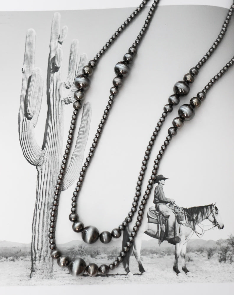 THE AUTUMN NECKLACE