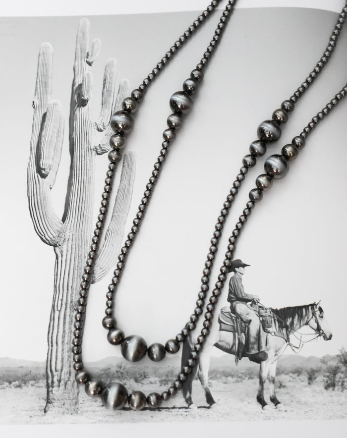 THE AUTUMN NECKLACE