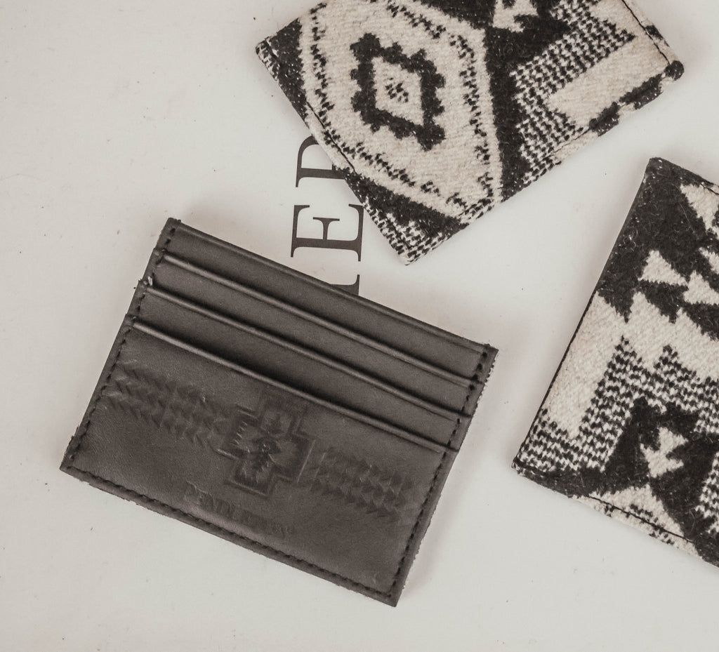 PENDLETON ROCK POINT CARD HOLDER