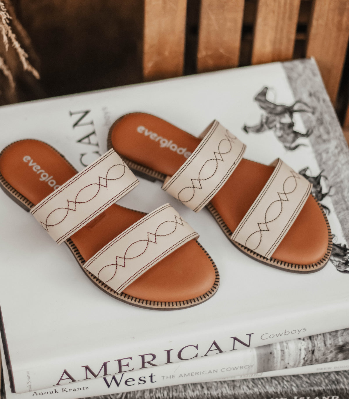 THE KINGSTON SANDALS