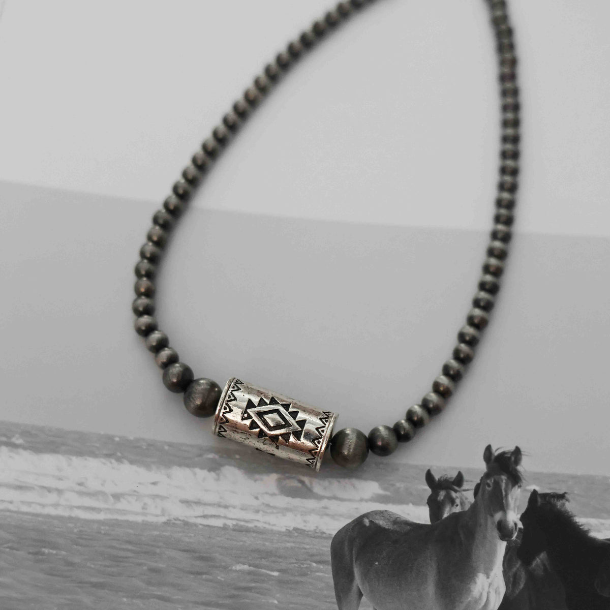 WESTERN AZTEC BARREL NECKLACE