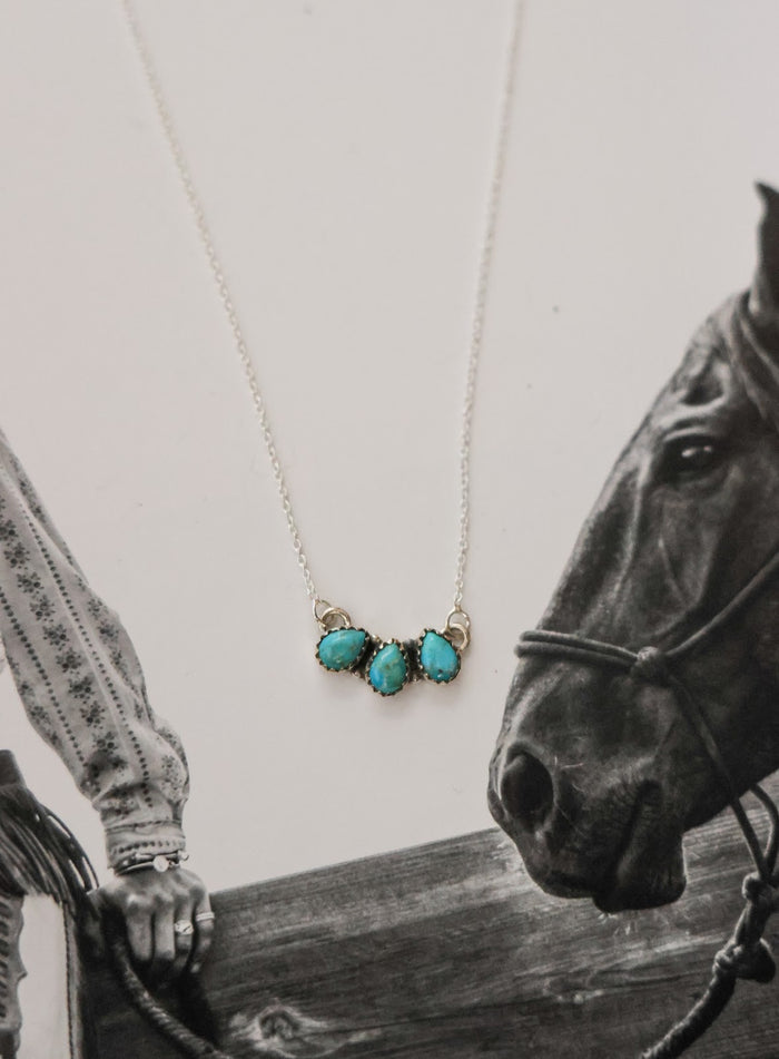 THE DARBY NECKLACE
