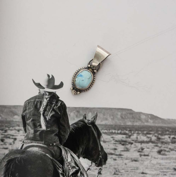 THE SHERIDAN PENDANT