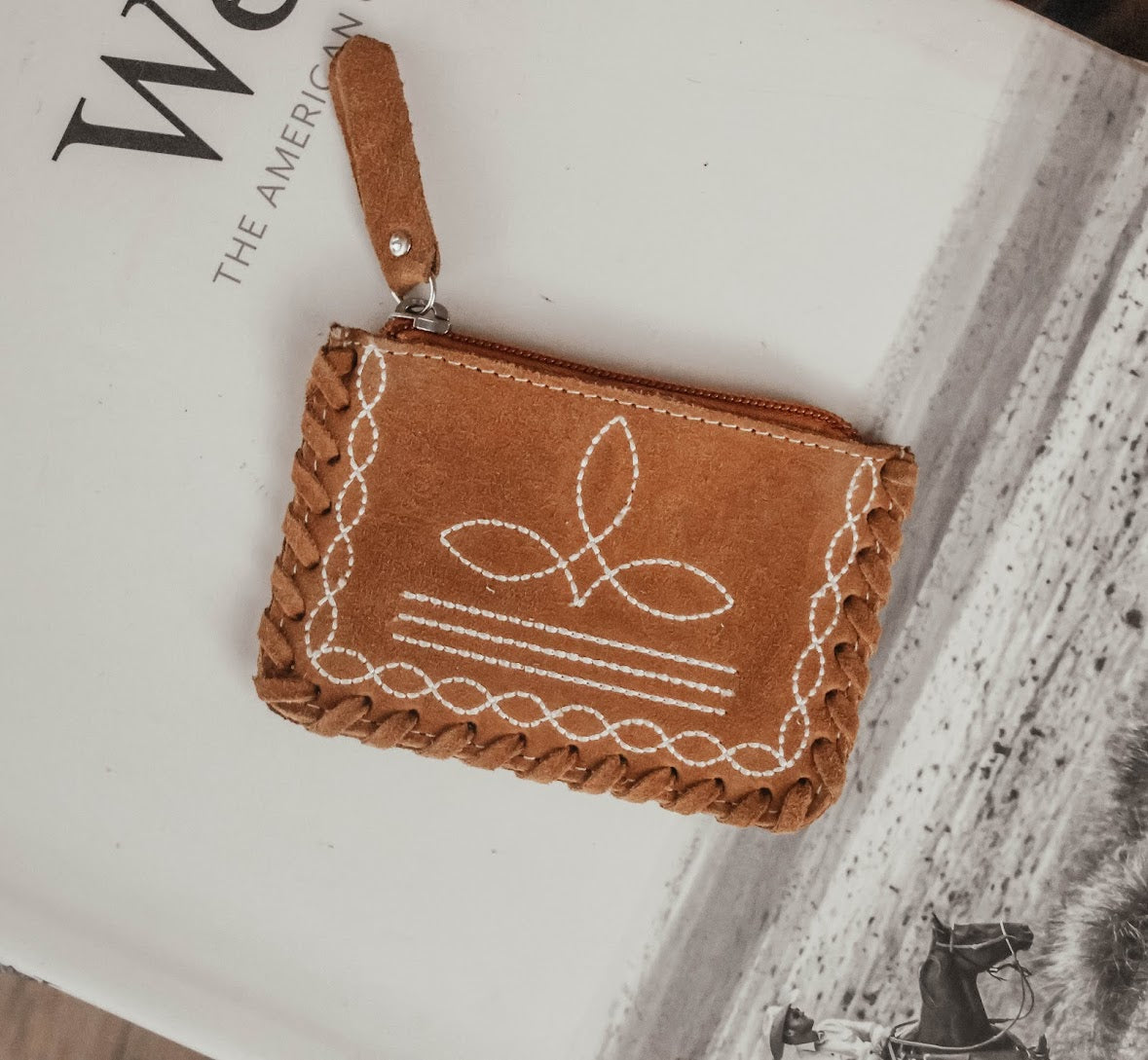 BOOT STITCH COIN POUCH