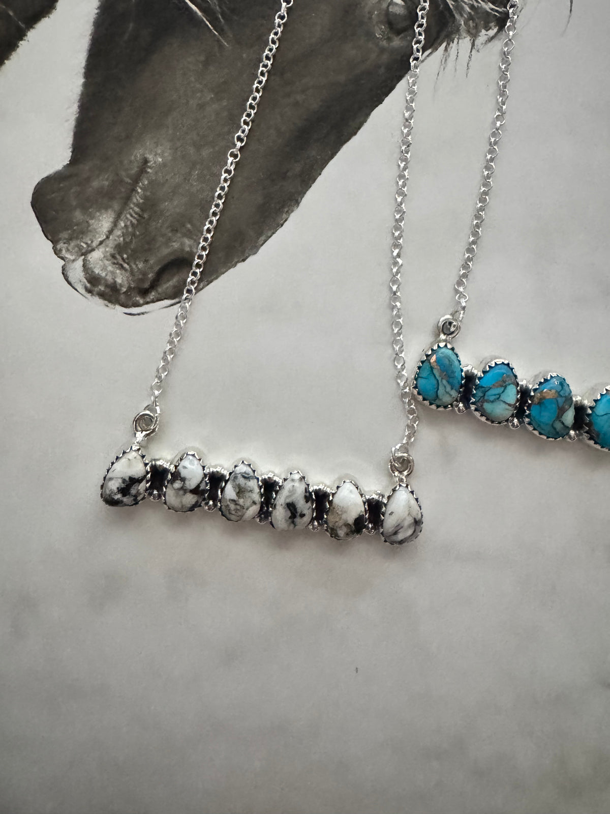 THE DEANA BAR NECKLACE