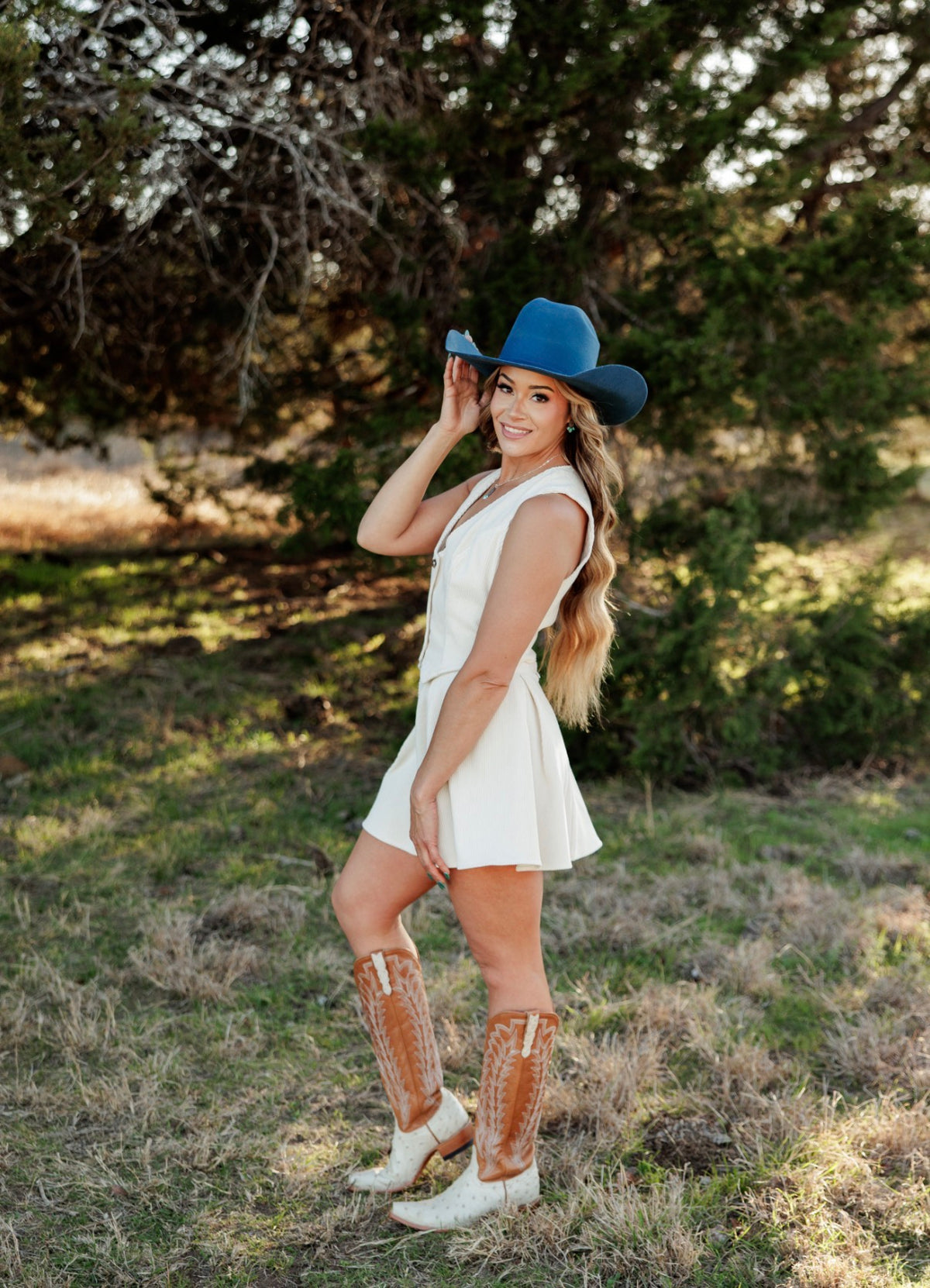 MAVERIX SADIE SKIRT - CREAM