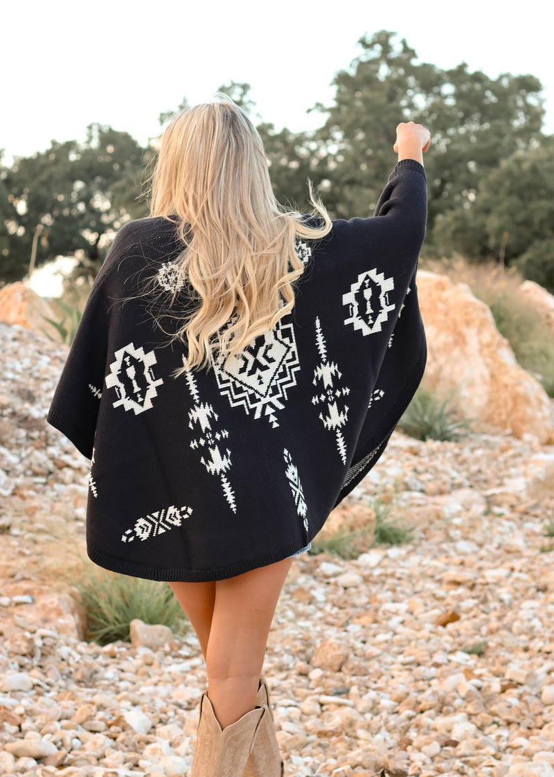 ARIAT DELTA PONCHO