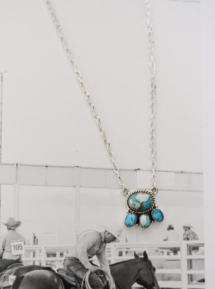 THE MAISEY NECKLACE- ICE BLUE