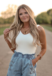 THE ZOE BODYSUIT-CREAM
