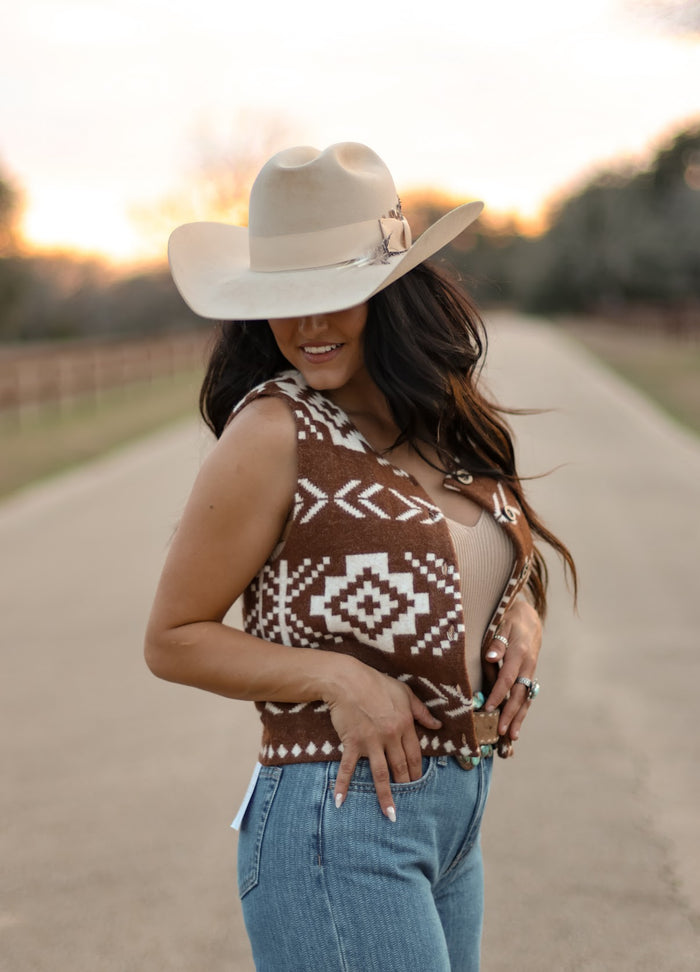 THE CARTER KNIT VEST