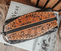 THE JAYDEN TOILETRY BAG