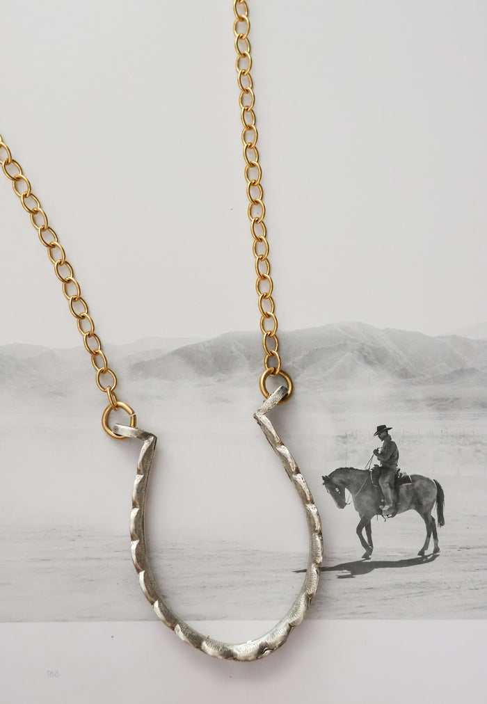 THE LIBERTY STIRRUP NECKLACE