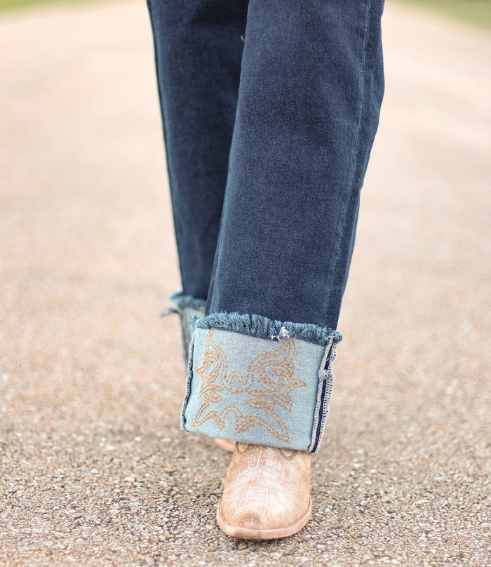 THE KYLAR BOOT STITCH CUFF JEANS