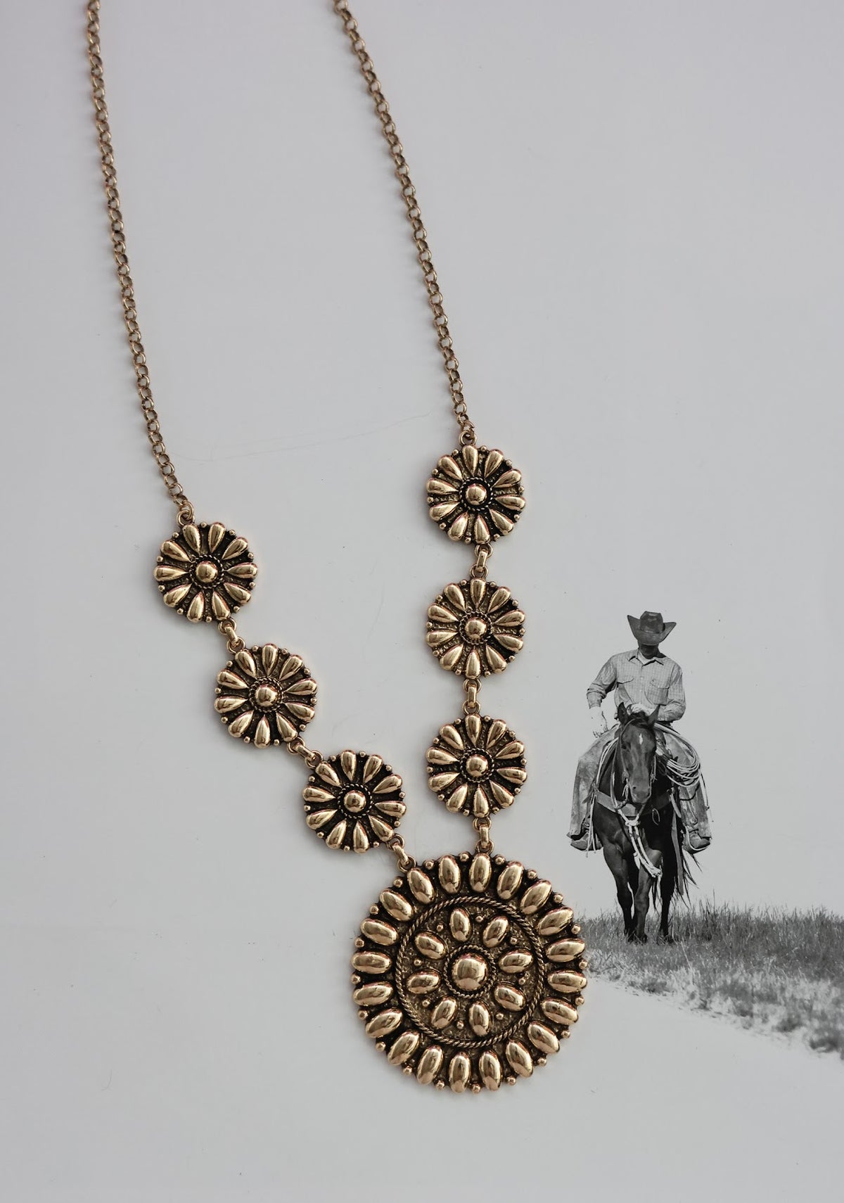 THE JAIDEY NECKLACE