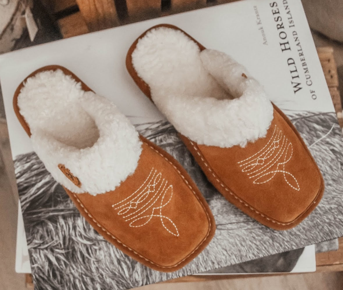 ARIAT SLIPPERS- WOMEN'S
