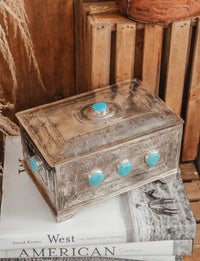 J ALEXANDER 9 STONE TURQUOISE BOX