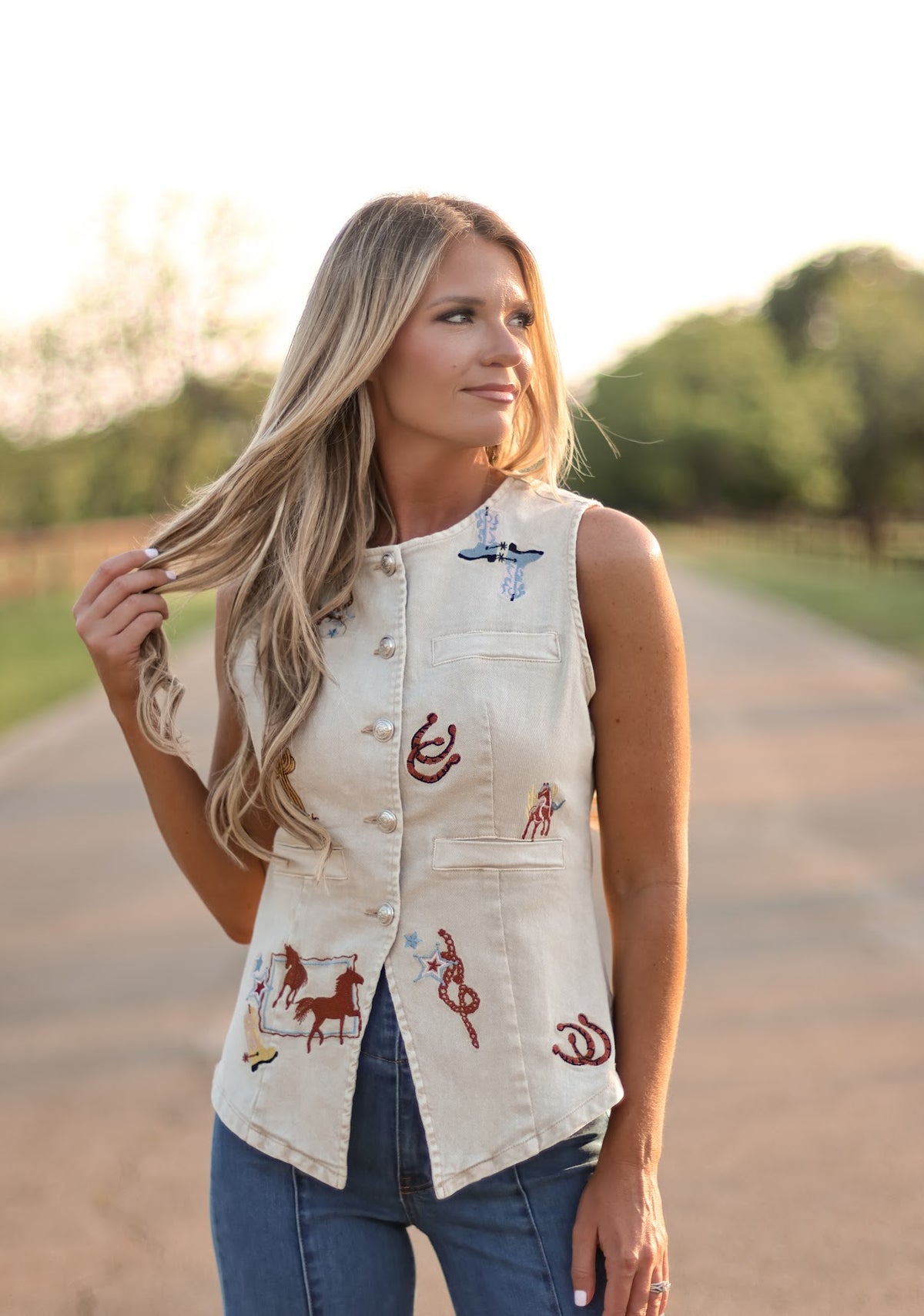 THE MYA VEST