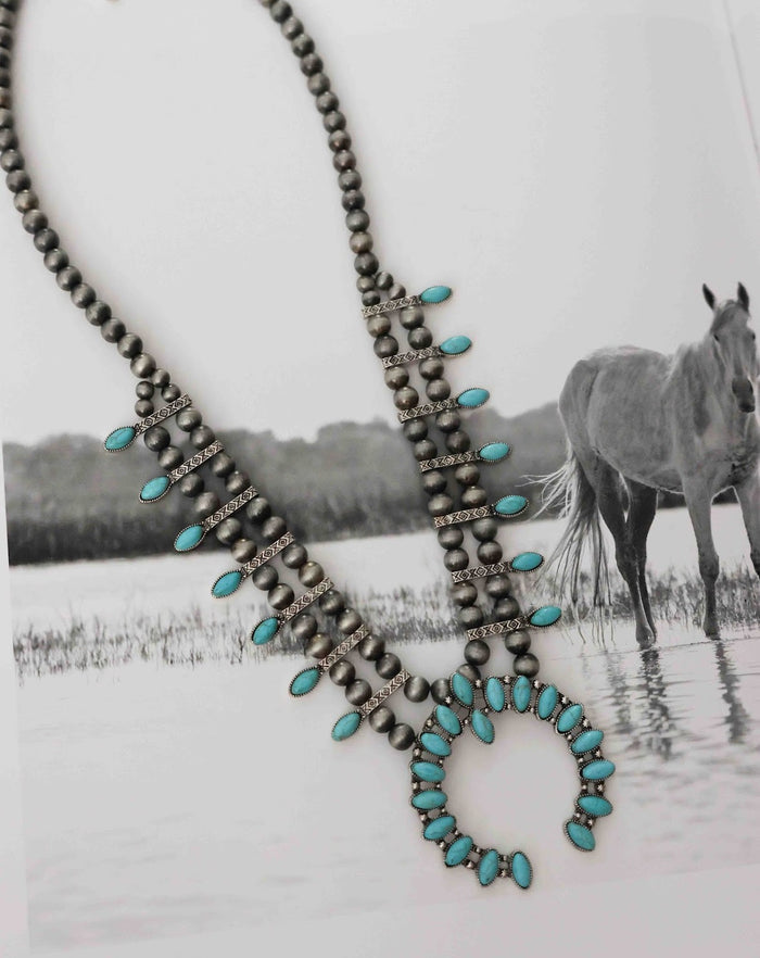 THE ELENA NECKLACE SET
