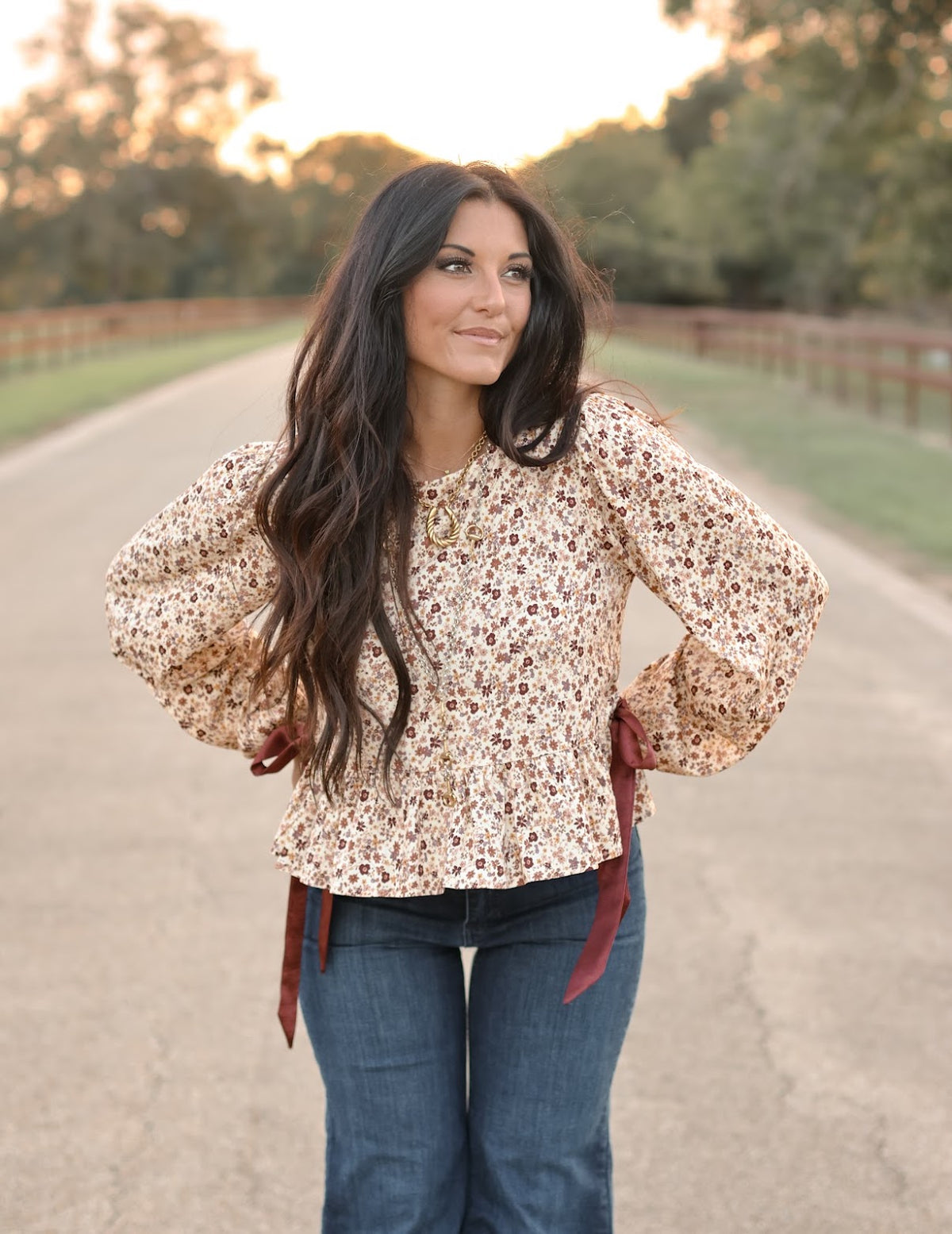 THE DAISY TOP