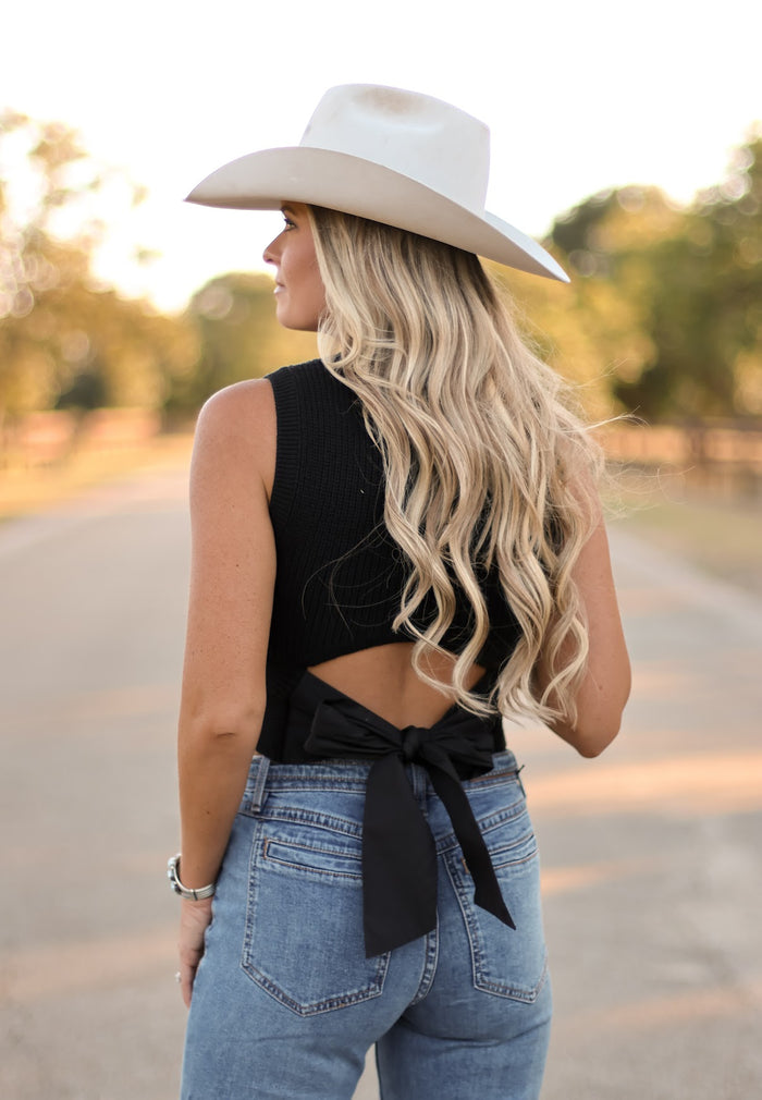 THE NELLY TOP-BLACK