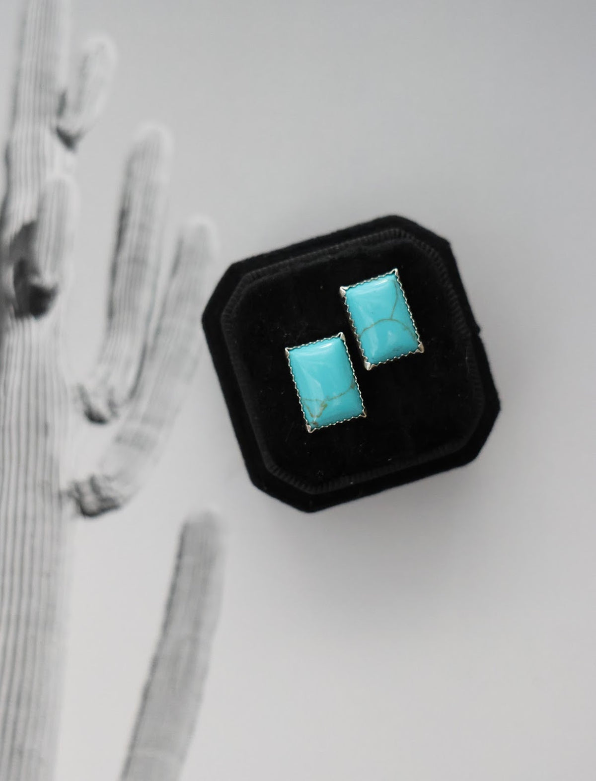 THE LARAMIE STUD EARRINGS