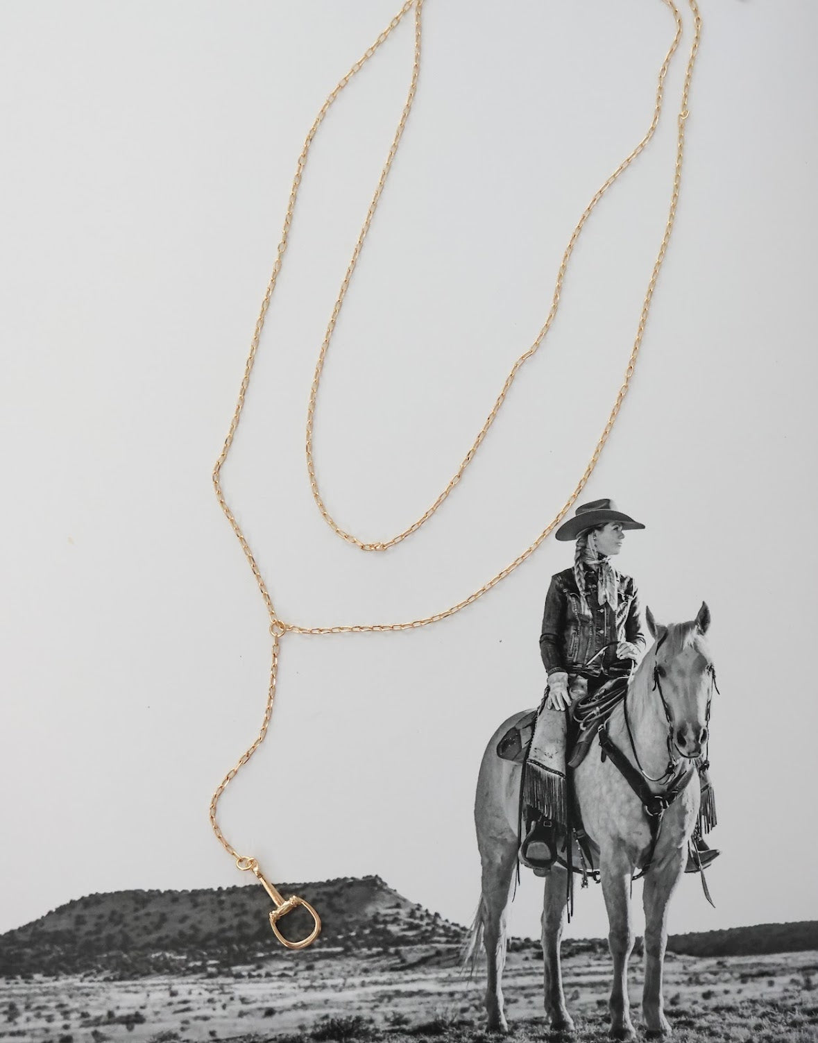 THE TATE NECKLACE