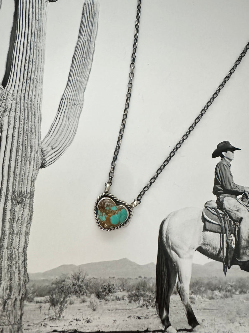 NAVAJO TURQUOISE HEART NECKLACE