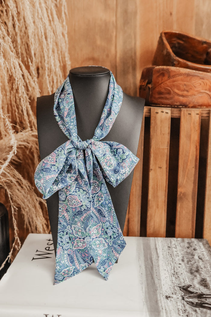 BLUE PAISLEY TWILLY