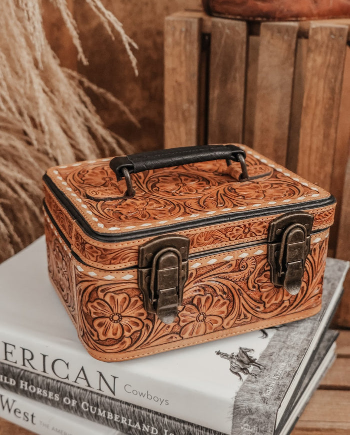 THE WIMBERLY JEWELRY BOX